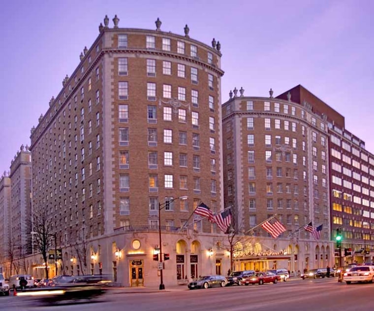 During his term as Governor of New York, Eliot Spitzer registered at Washington’s Mayflower hotel where he entertained hooker Ashley Dupré in Room 871. 